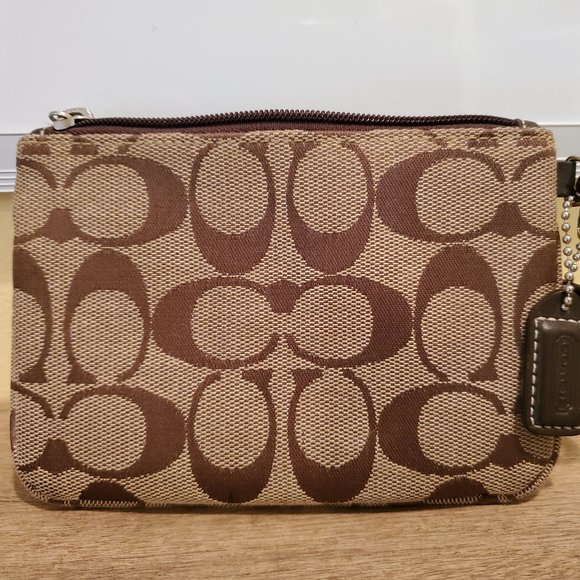 Coach brown signature canvas clutch - Picture 2 of 3